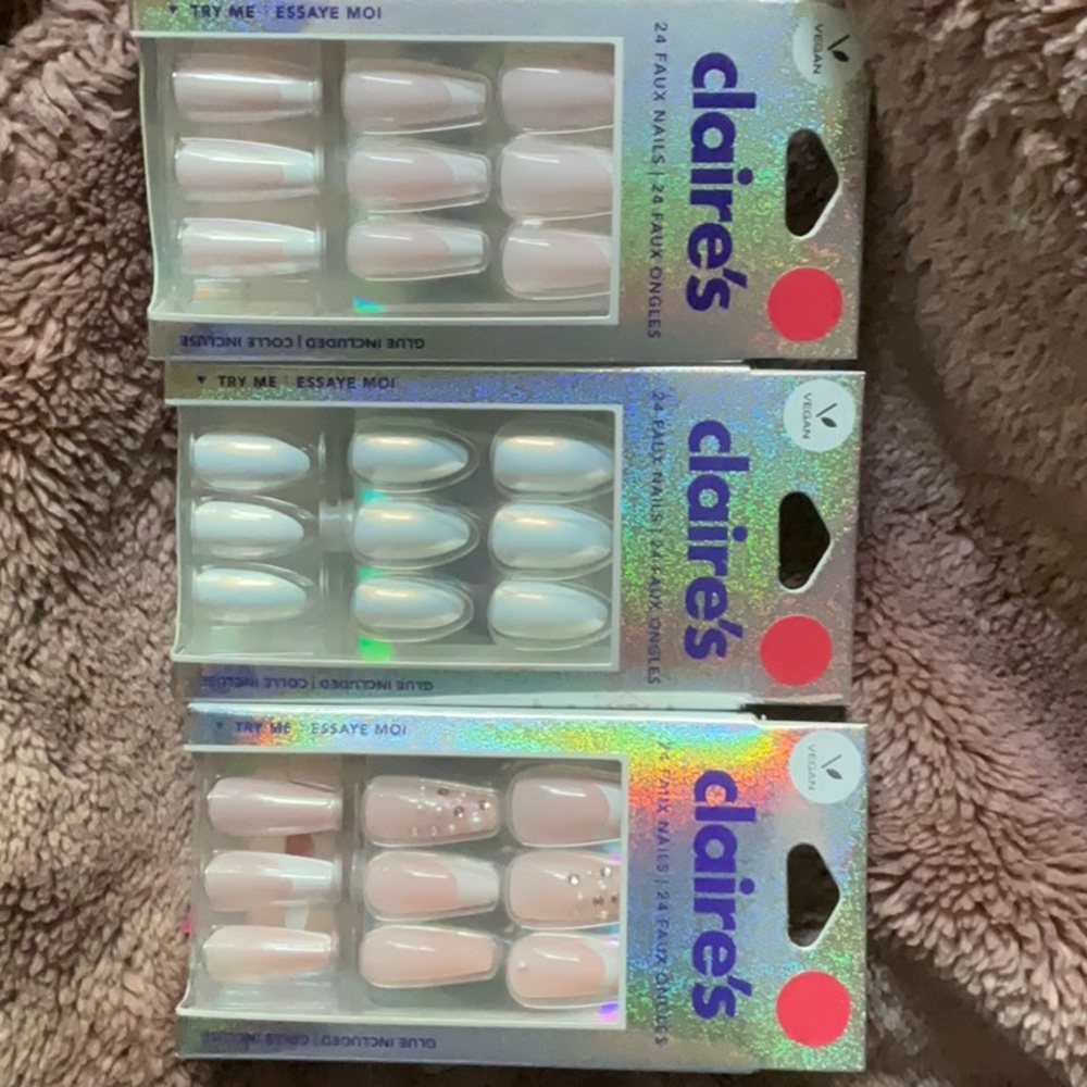 Claire's Elegant Pink and White Nail Set Trio